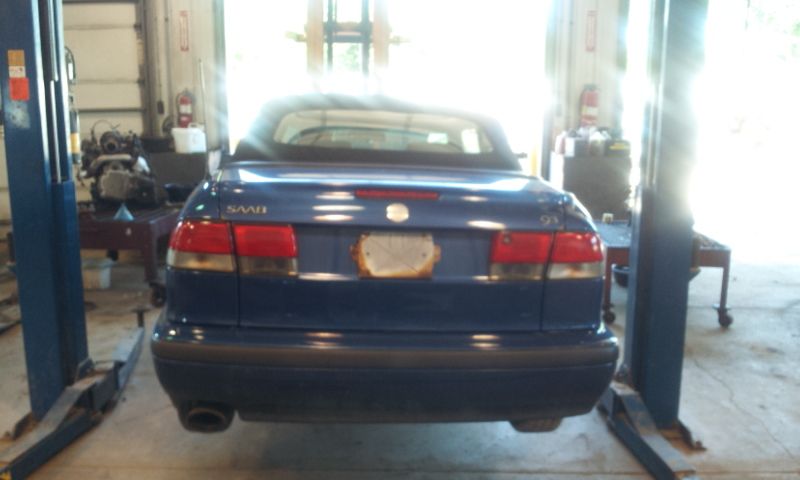 https://f005.backblazeb2.com/file/img-partshotlines-com/Inventory/MA61/Vehicle/32715_03.jpg