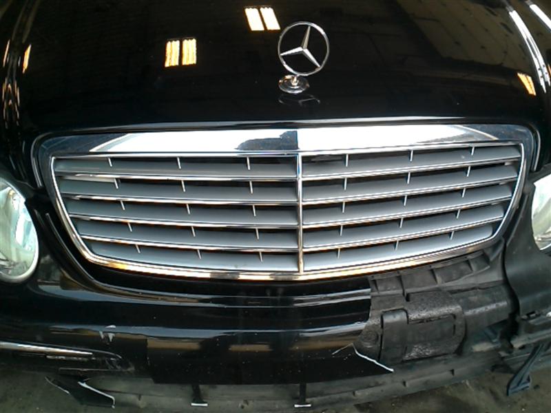 https://f005.backblazeb2.com/file/img-partshotlines-com/Inventory/MA61/Vehicle/40839_04.jpg