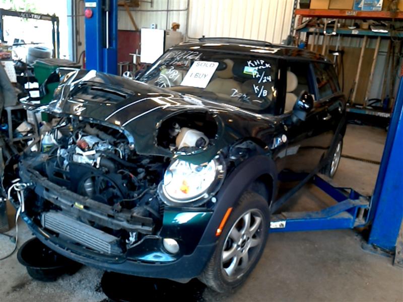 https://f005.backblazeb2.com/file/img-partshotlines-com/Inventory/MA61/Vehicle/42106_06.jpg