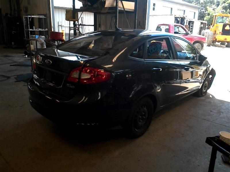 https://f005.backblazeb2.com/file/img-partshotlines-com/Inventory/MA61/Vehicle/42189_10.jpg
