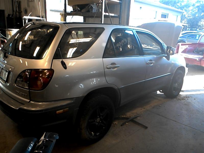 https://f005.backblazeb2.com/file/img-partshotlines-com/Inventory/MA61/Vehicle/42351_04.jpg