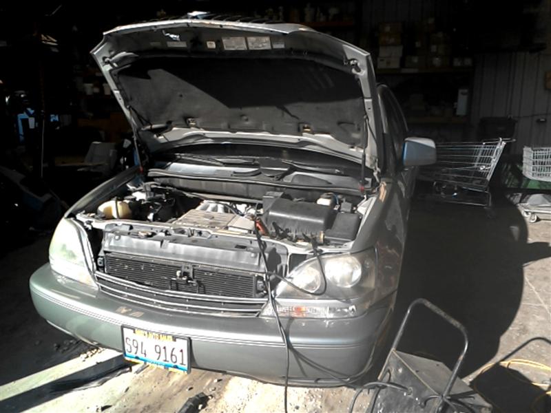 https://f005.backblazeb2.com/file/img-partshotlines-com/Inventory/MA61/Vehicle/42351_10.jpg