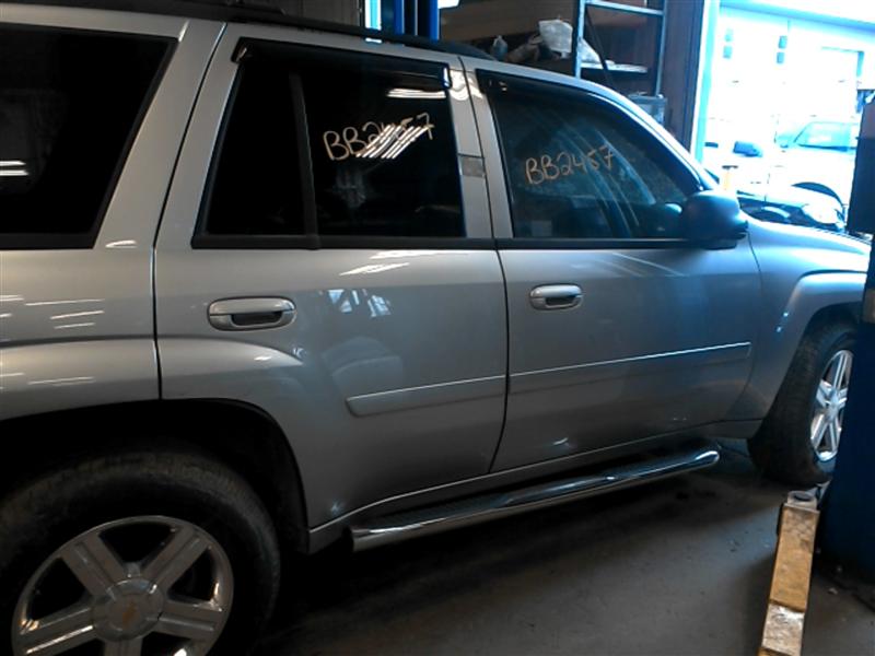 https://f005.backblazeb2.com/file/img-partshotlines-com/Inventory/MA61/Vehicle/44905_08.jpg