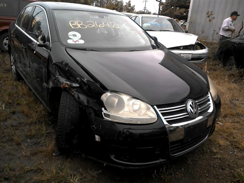https://f005.backblazeb2.com/file/img-partshotlines-com/Inventory/MA61/Vehicle/45572_03.jpg