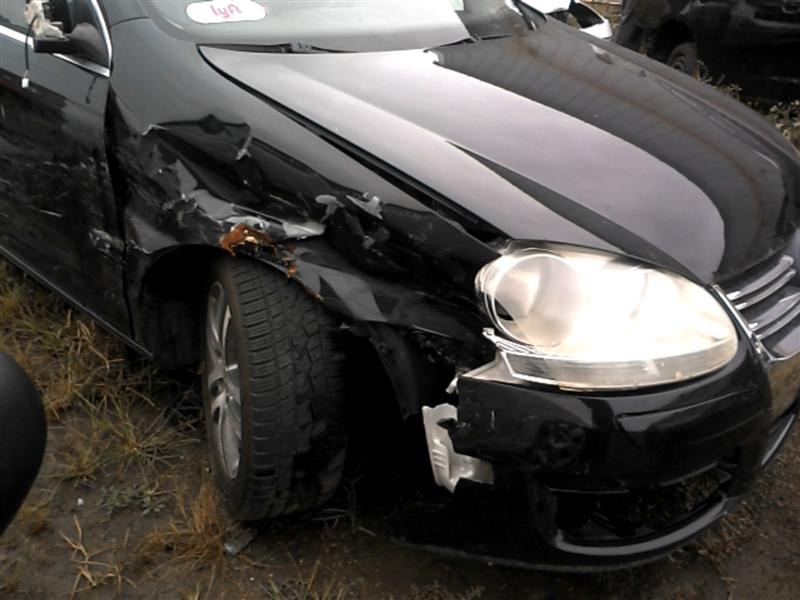 https://f005.backblazeb2.com/file/img-partshotlines-com/Inventory/MA61/Vehicle/45572_04.jpg