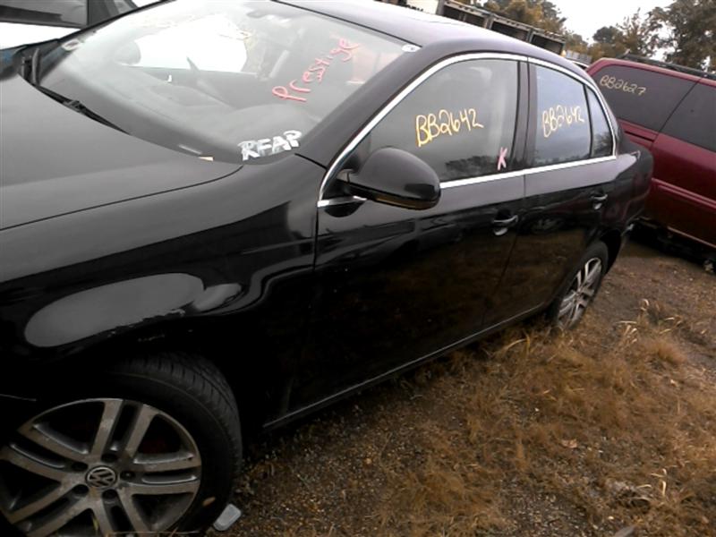 https://f005.backblazeb2.com/file/img-partshotlines-com/Inventory/MA61/Vehicle/45572_06.jpg