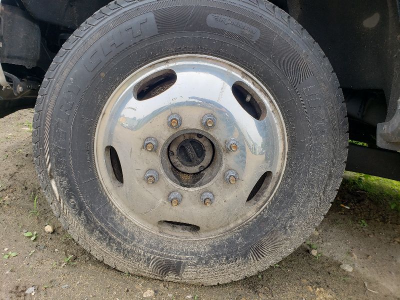 https://f005.backblazeb2.com/file/img-partshotlines-com/Inventory/MA61/Vehicle/46737_11.jpg