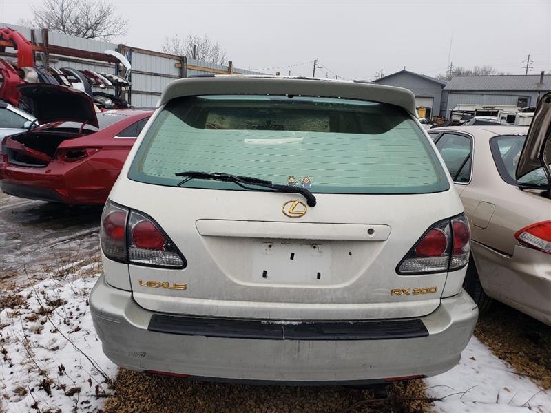 https://f005.backblazeb2.com/file/img-partshotlines-com/Inventory/MA61/Vehicle/48485_07.jpg