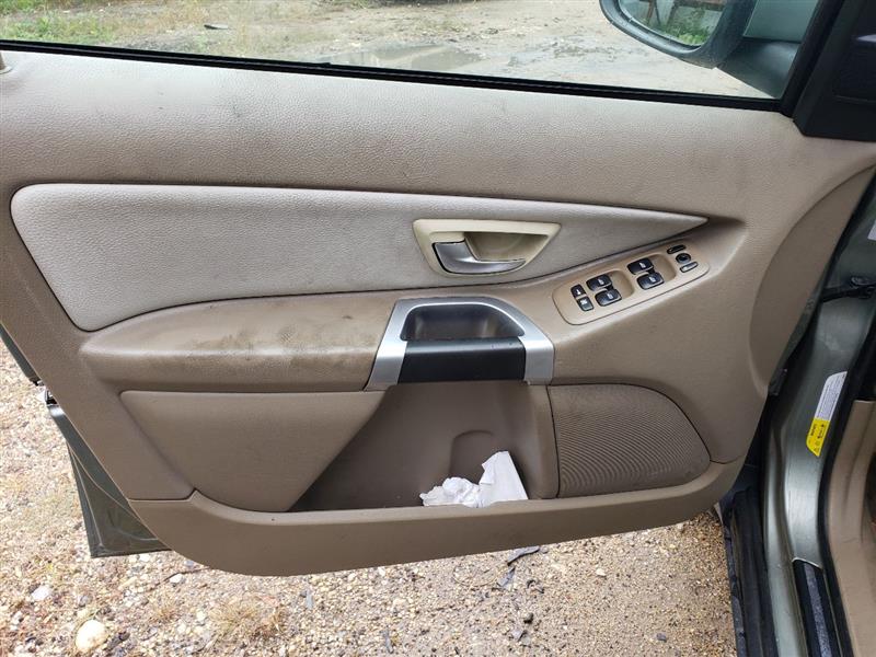 https://f005.backblazeb2.com/file/img-partshotlines-com/Inventory/MA61/Vehicle/51236_12.jpg
