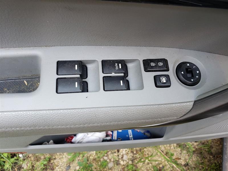 https://f005.backblazeb2.com/file/img-partshotlines-com/Inventory/MA61/Vehicle/54480_10.jpg