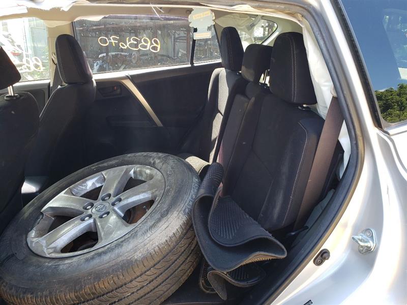 https://f005.backblazeb2.com/file/img-partshotlines-com/Inventory/MA61/Vehicle/54887_12.jpg