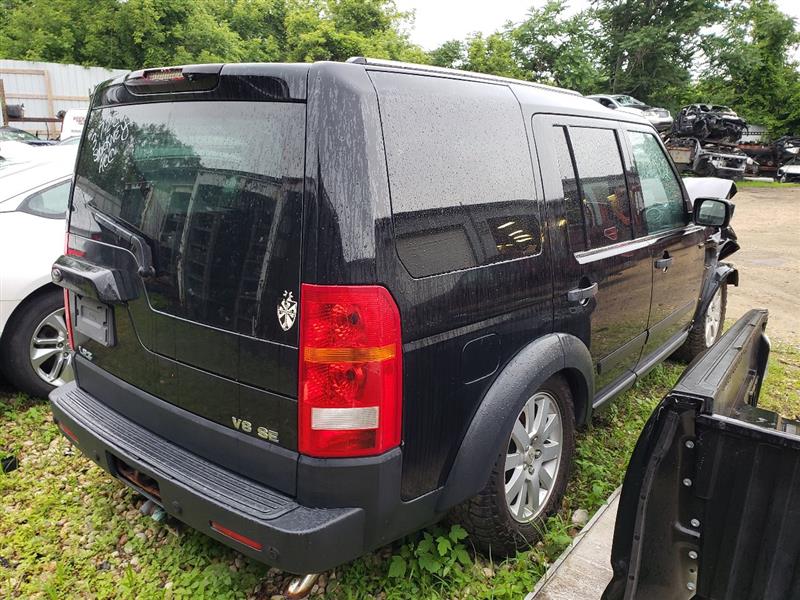 https://f005.backblazeb2.com/file/img-partshotlines-com/Inventory/MA61/Vehicle/57152_15.jpg