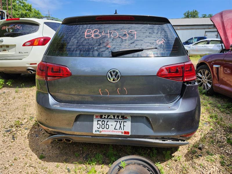 https://f005.backblazeb2.com/file/img-partshotlines-com/Inventory/MA61/Vehicle/58904_08.jpg