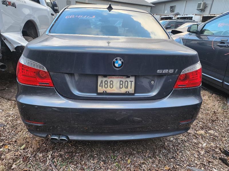 https://f005.backblazeb2.com/file/img-partshotlines-com/Inventory/MA61/Vehicle/63681_08.jpg