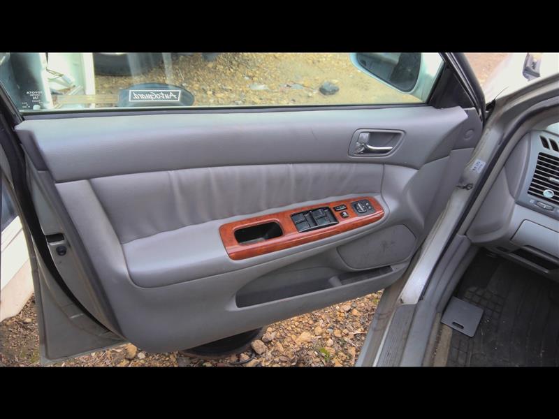 https://f005.backblazeb2.com/file/img-partshotlines-com/Inventory/MA61/Vehicle/63798_12.jpg