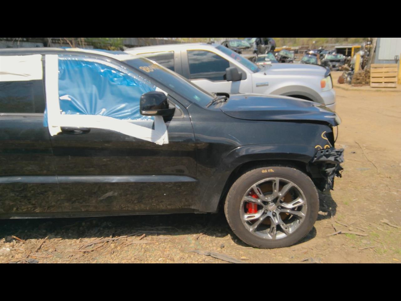 Vehicle/64974_04.jpg