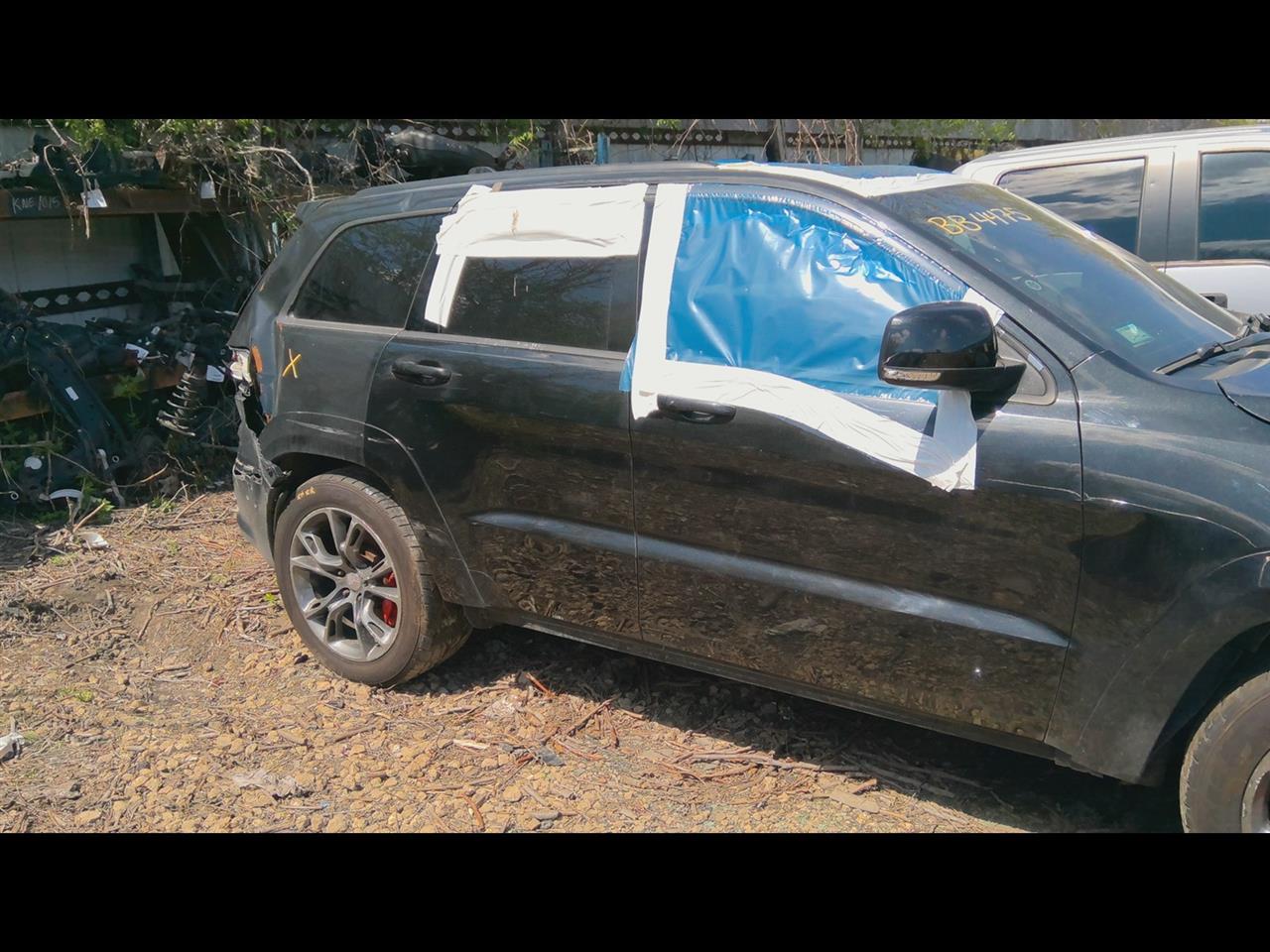 Vehicle/64974_05.jpg