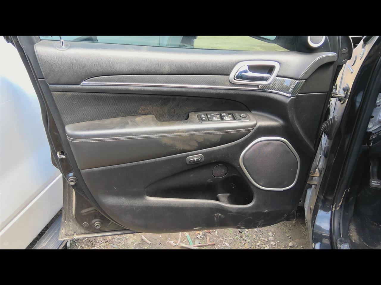 Vehicle/64974_11.jpg