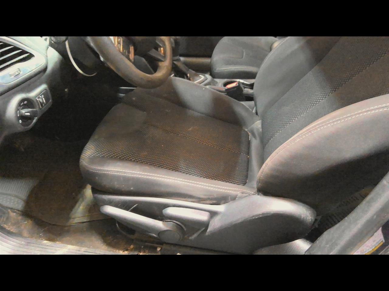 https://f005.backblazeb2.com/file/img-partshotlines-com/Inventory/MA61/Vehicle/65475_12.jpg