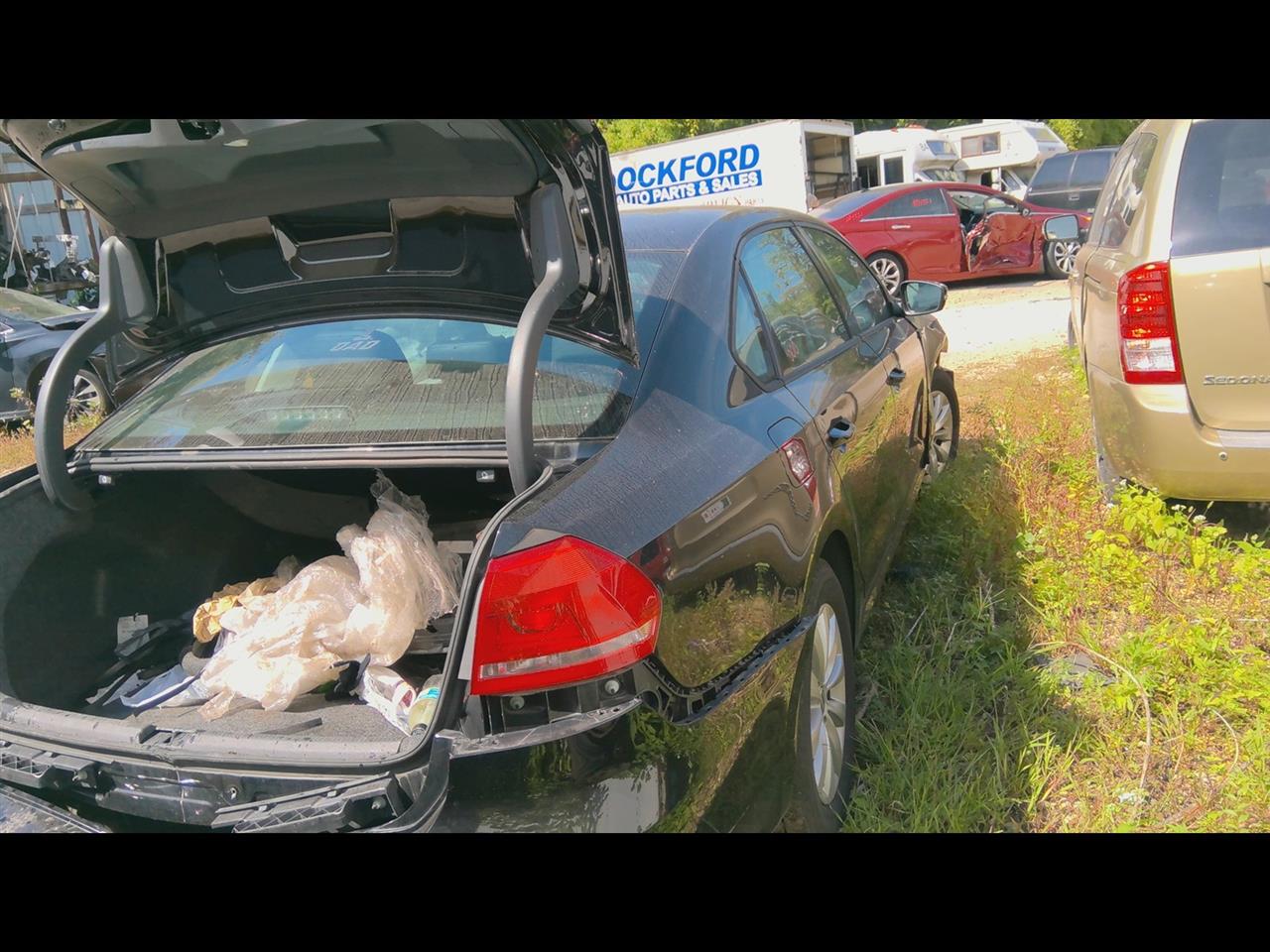 https://f005.backblazeb2.com/file/img-partshotlines-com/Inventory/MA61/Vehicle/65535_04.jpg