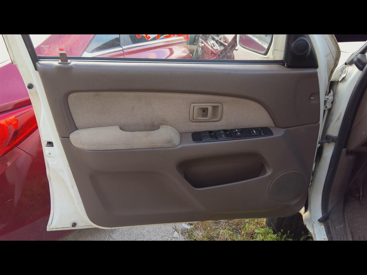 https://f005.backblazeb2.com/file/img-partshotlines-com/Inventory/MA61/Vehicle/65536_08.jpg