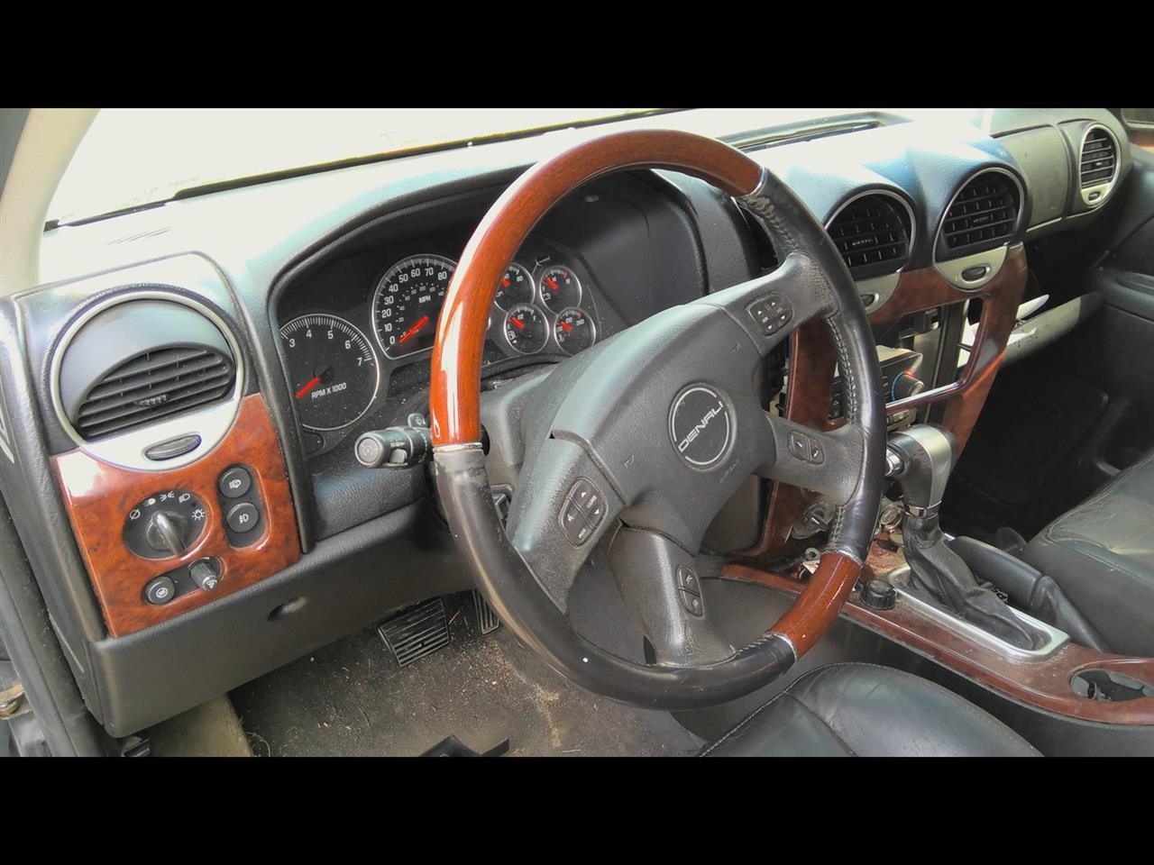 https://f005.backblazeb2.com/file/img-partshotlines-com/Inventory/MA61/Vehicle/66347_12.jpg
