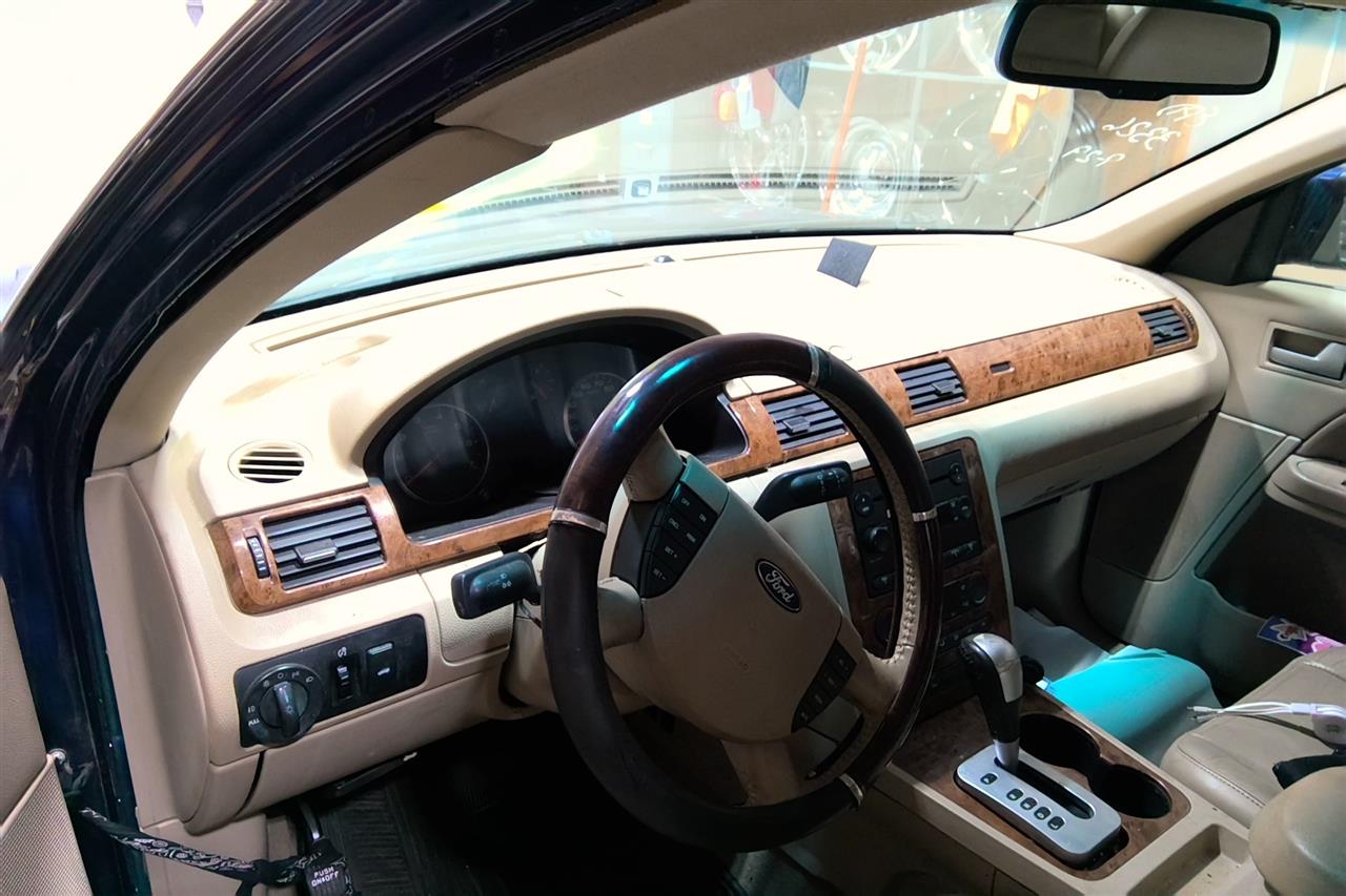 https://f005.backblazeb2.com/file/img-partshotlines-com/Inventory/MA61/Vehicle/66632_11.jpg