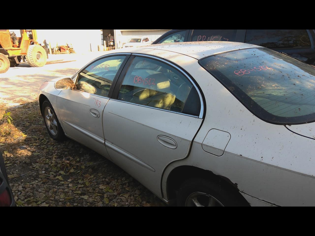 https://f005.backblazeb2.com/file/img-partshotlines-com/Inventory/MA61/Vehicle/66670_07.jpg