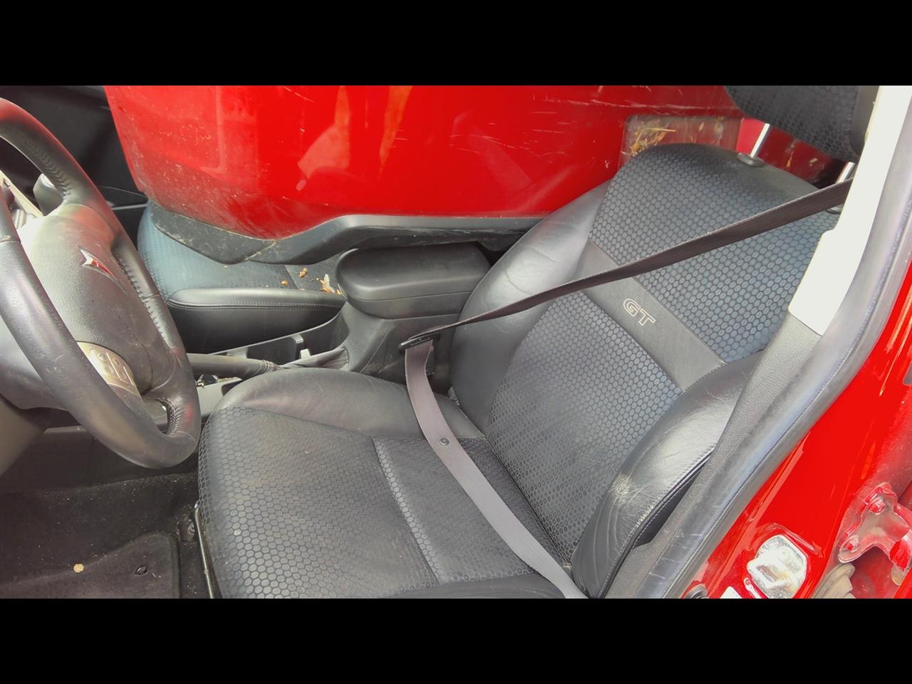 https://f005.backblazeb2.com/file/img-partshotlines-com/Inventory/MA61/Vehicle/66715_12.jpg