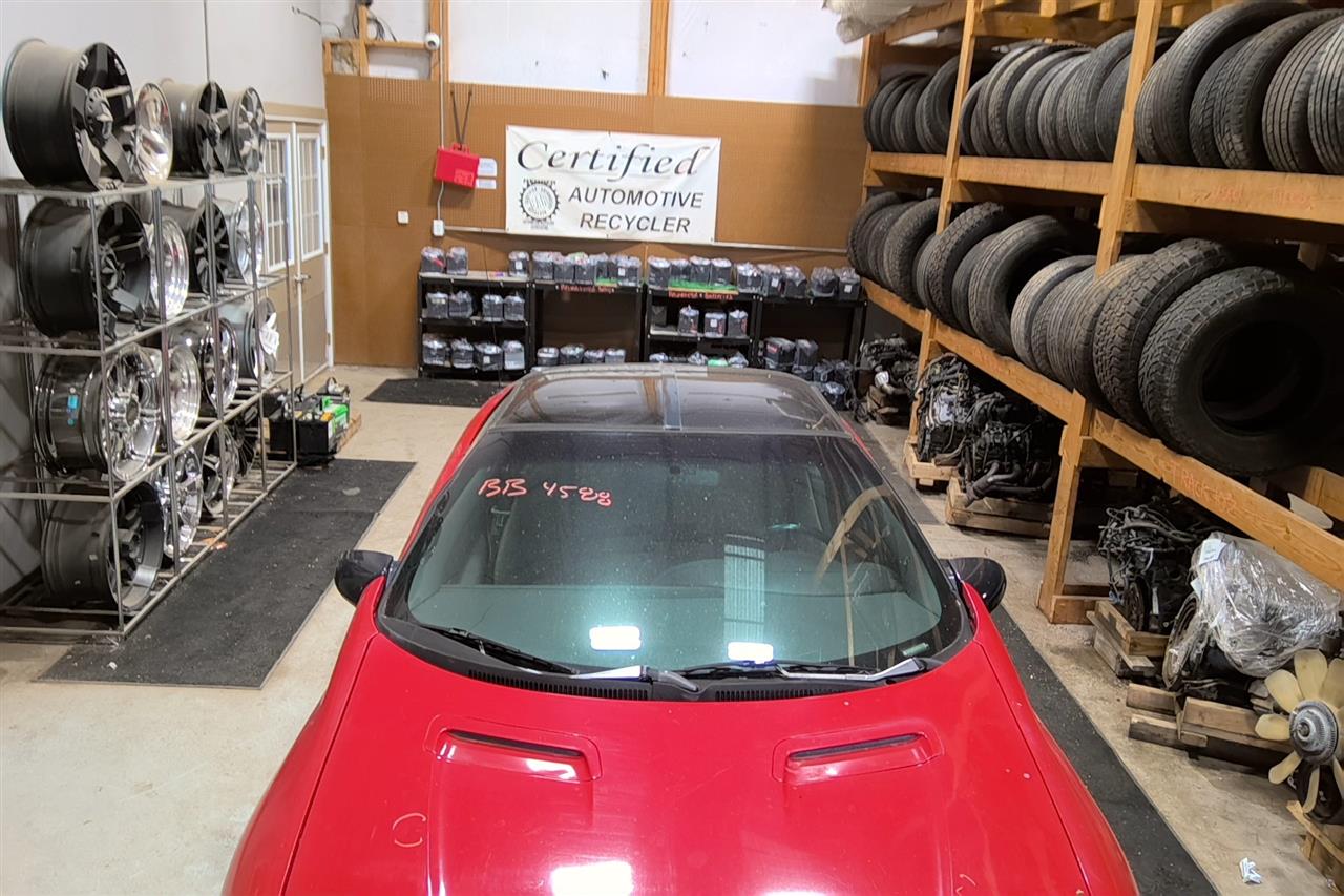 https://f005.backblazeb2.com/file/img-partshotlines-com/Inventory/MA61/Vehicle/66757_10.jpg