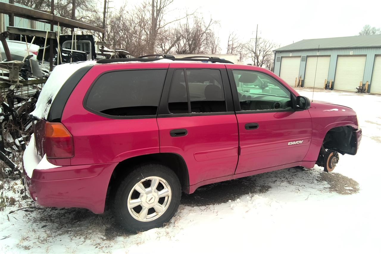 https://f005.backblazeb2.com/file/img-partshotlines-com/Inventory/MA61/Vehicle/67012_04.jpg