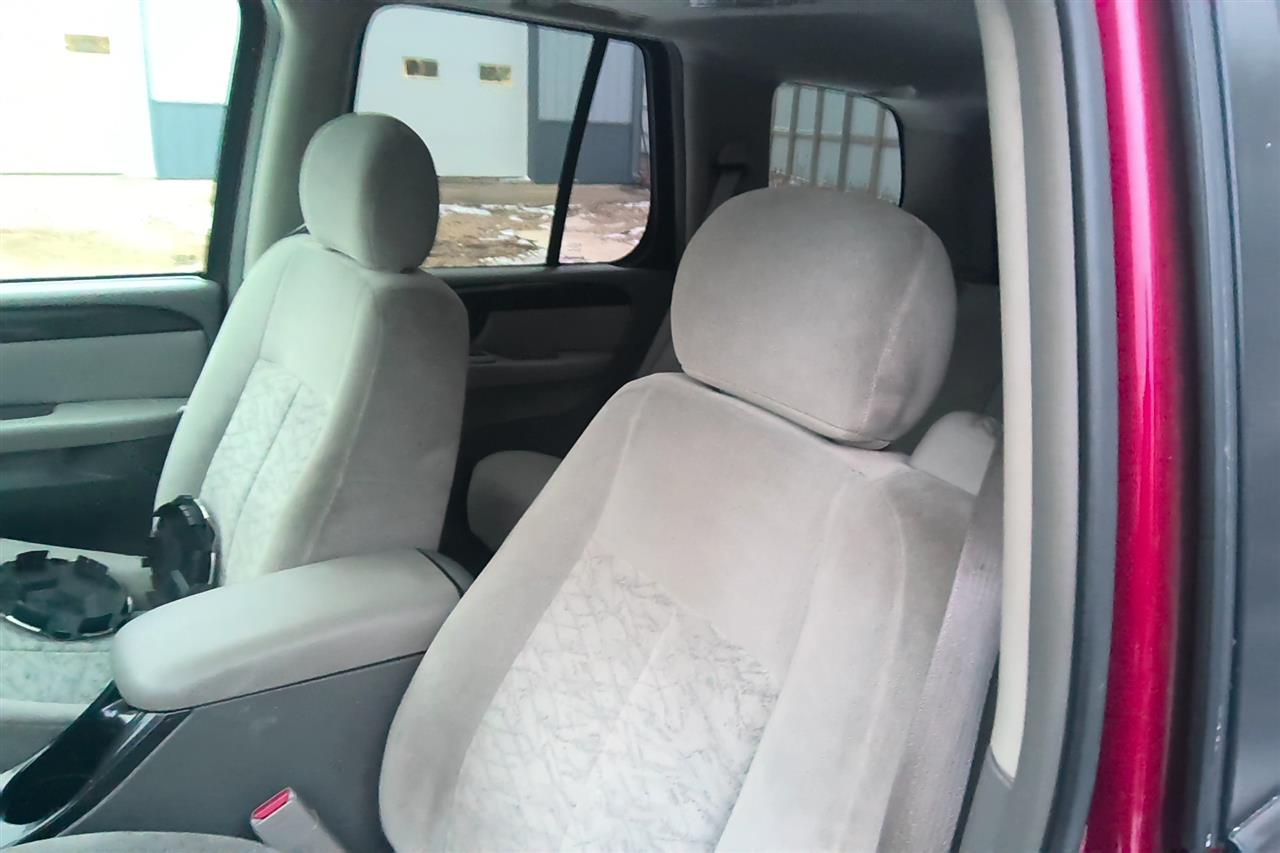 https://f005.backblazeb2.com/file/img-partshotlines-com/Inventory/MA61/Vehicle/67012_09.jpg