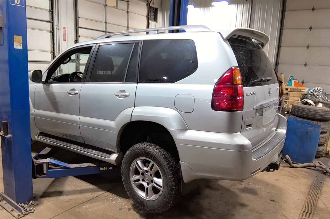 https://f005.backblazeb2.com/file/img-partshotlines-com/Inventory/MA61/Vehicle/67798_08.jpg