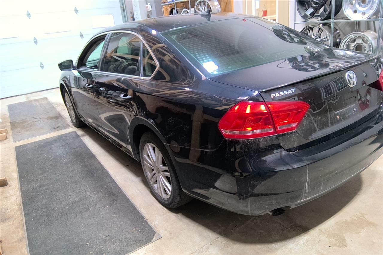 https://f005.backblazeb2.com/file/img-partshotlines-com/Inventory/MA61/Vehicle/67968_03.jpg