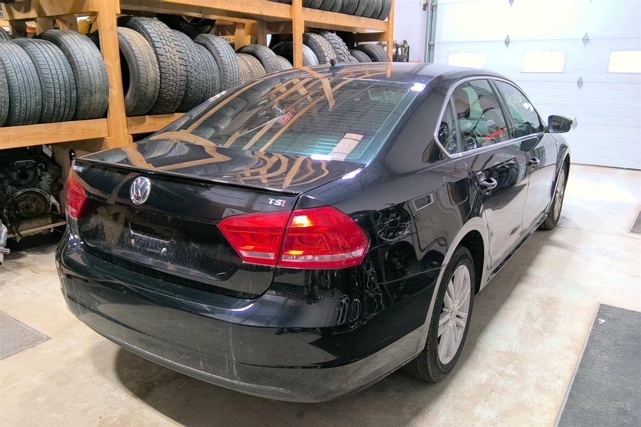 https://f005.backblazeb2.com/file/img-partshotlines-com/Inventory/MA61/Vehicle/67968_05.jpg
