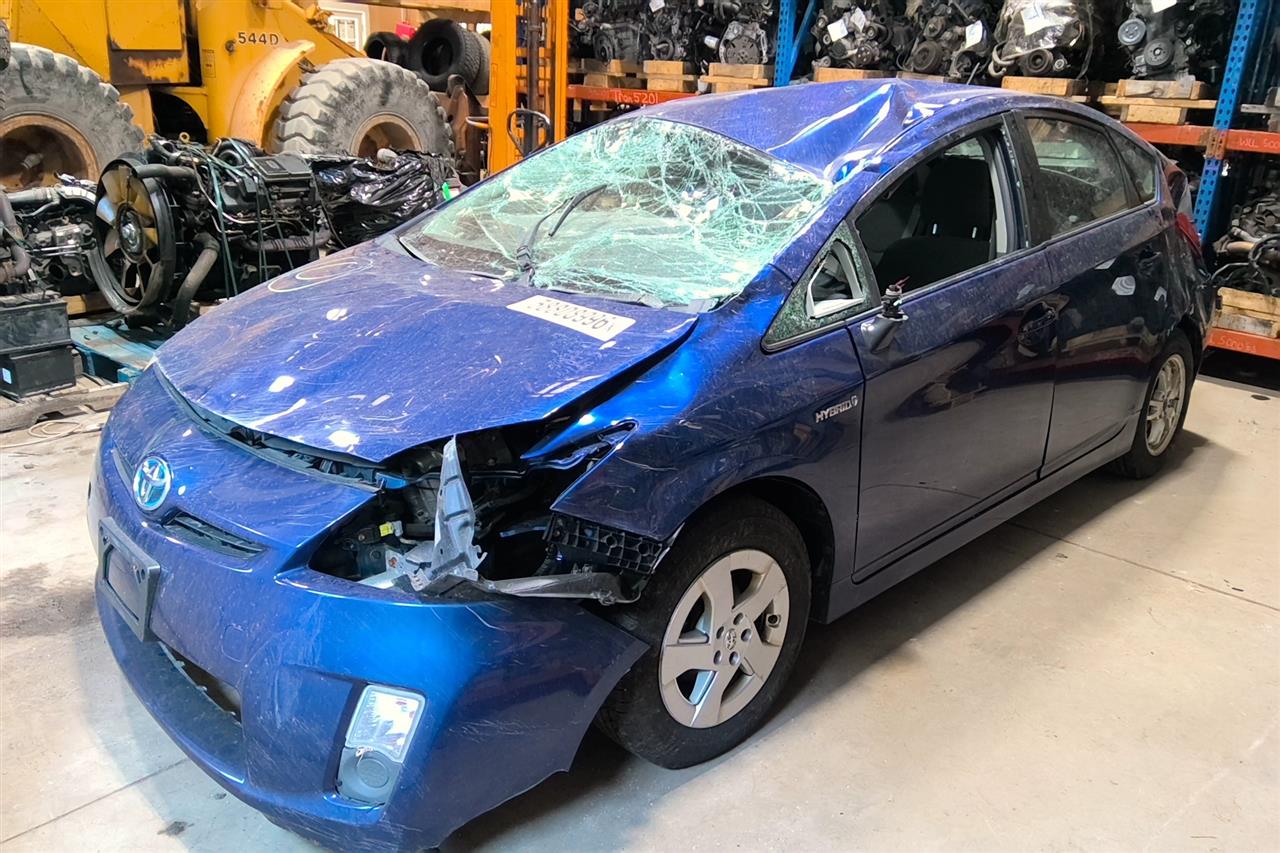 https://f005.backblazeb2.com/file/img-partshotlines-com/Inventory/MA61/Vehicle/68529_01.jpg