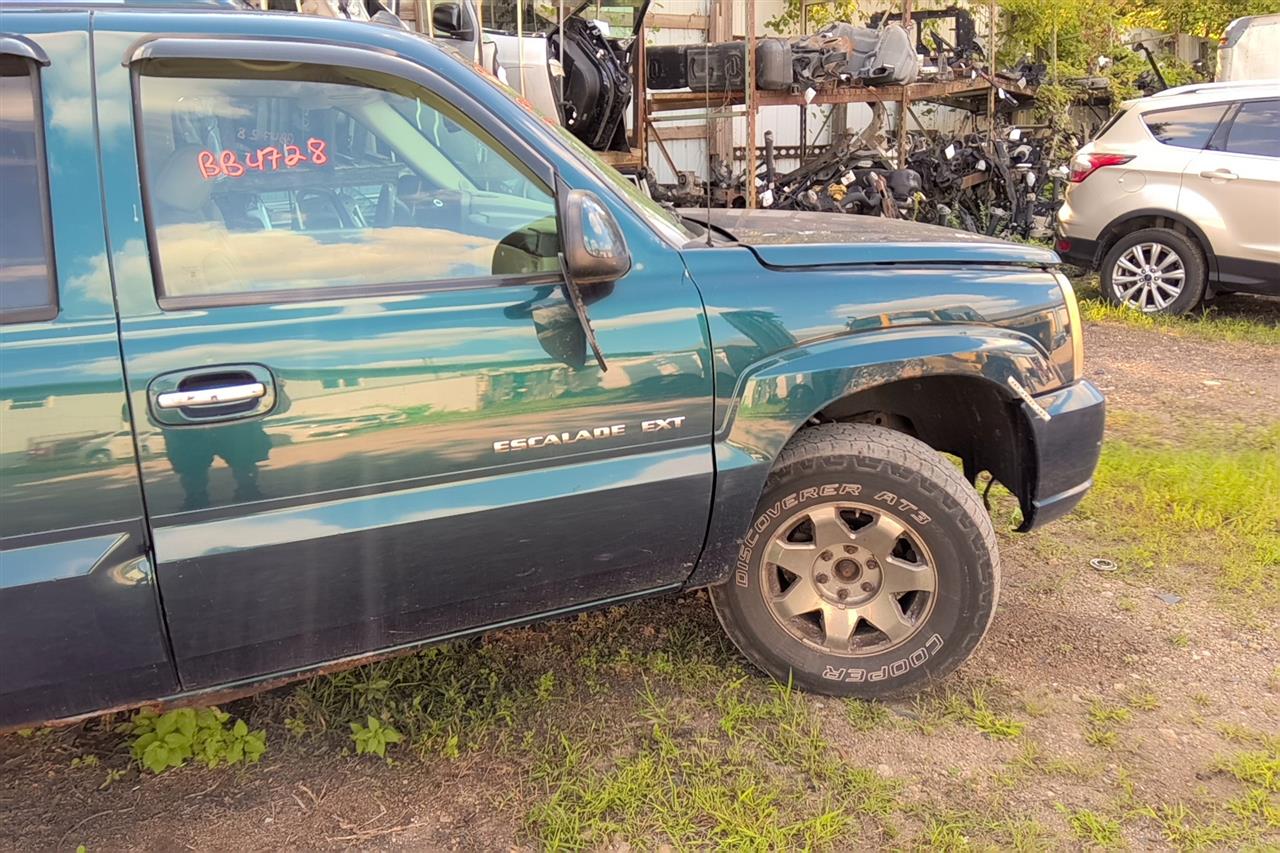 https://f005.backblazeb2.com/file/img-partshotlines-com/Inventory/MA61/Vehicle/68657_05.jpg