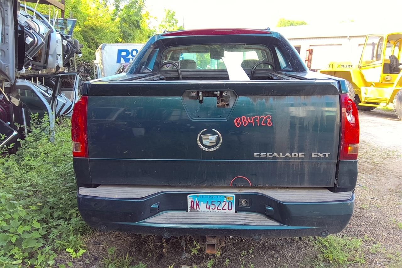 https://f005.backblazeb2.com/file/img-partshotlines-com/Inventory/MA61/Vehicle/68657_07.jpg