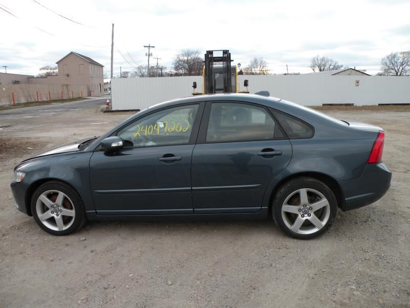 https://f005.backblazeb2.com/file/img-partshotlines-com/Inventory/MA634/Vehicle/2646_04.jpg