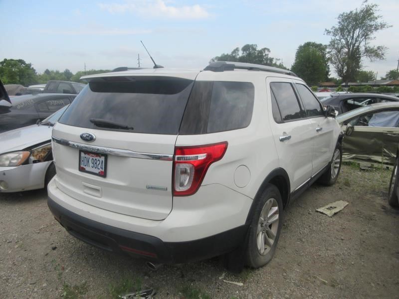 https://f005.backblazeb2.com/file/img-partshotlines-com/Inventory/MA634/Vehicle/4981_03.jpg