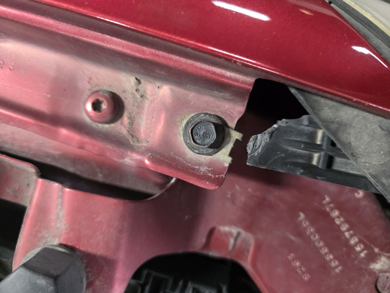 https://f005.backblazeb2.com/file/img-partshotlines-com/Inventory/MA634/Vehicle/5543_08.jpg