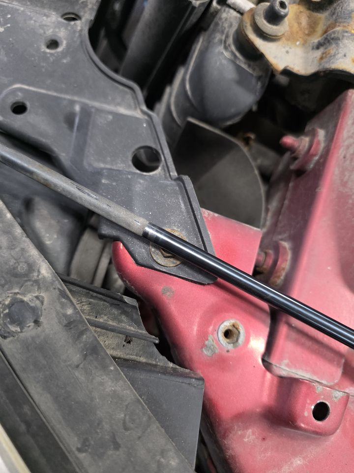 https://f005.backblazeb2.com/file/img-partshotlines-com/Inventory/MA634/Vehicle/5543_09.jpg