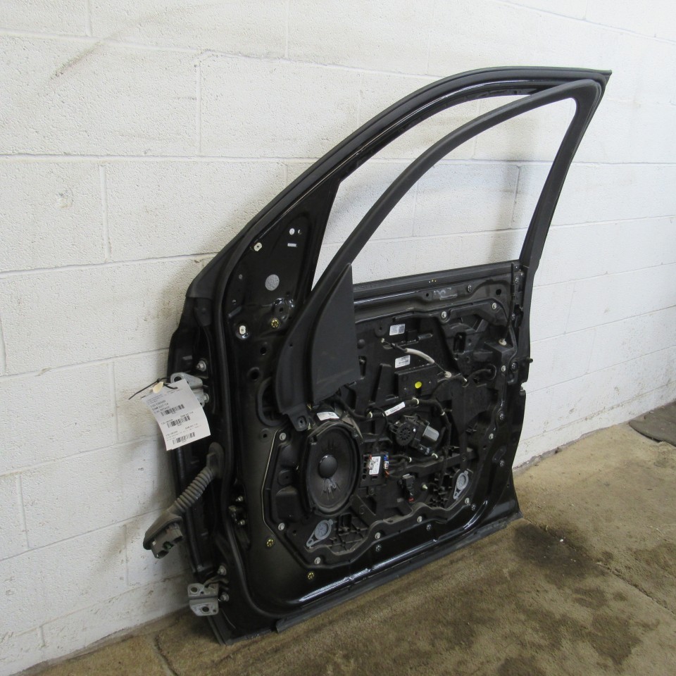 https://f005.backblazeb2.com/file/img-partshotlines-com/Inventory/MA650/Inventory/2430711_07.jpg
