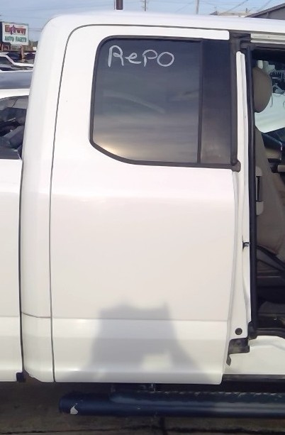 https://f005.backblazeb2.com/file/img-partshotlines-com/Inventory/MA650/Inventory/2496890_01.jpg