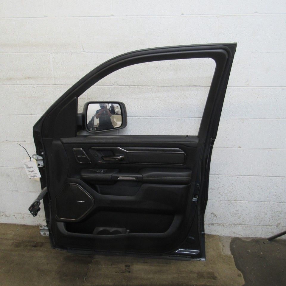https://f005.backblazeb2.com/file/img-partshotlines-com/Inventory/MA650/Inventory/2503060_06.jpg