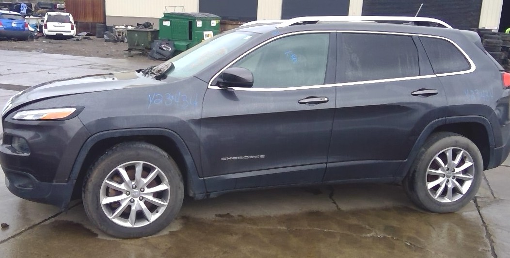 https://f005.backblazeb2.com/file/img-partshotlines-com/Inventory/MA650/Vehicle/93525_03.jpg