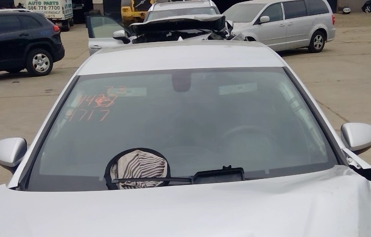 https://f005.backblazeb2.com/file/img-partshotlines-com/Inventory/MA650/Vehicle/93684_02.jpg