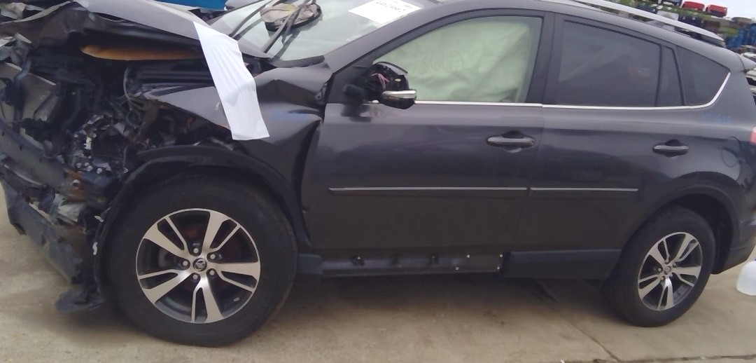 https://f005.backblazeb2.com/file/img-partshotlines-com/Inventory/MA650/Vehicle/93758_03.jpg