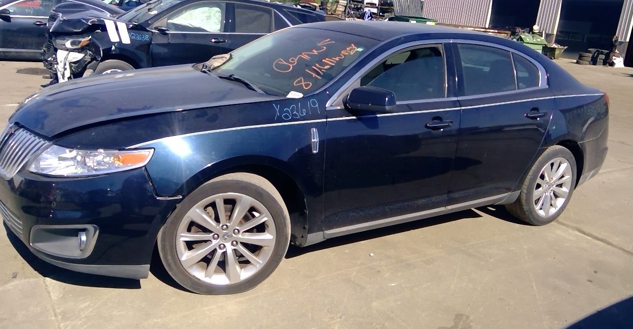 https://f005.backblazeb2.com/file/img-partshotlines-com/Inventory/MA650/Vehicle/93943_03.jpg