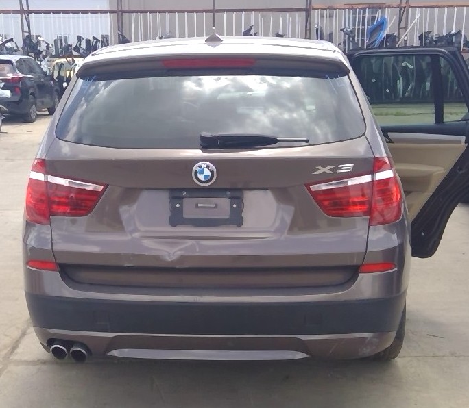 https://f005.backblazeb2.com/file/img-partshotlines-com/Inventory/MA650/Vehicle/94241_04.jpg